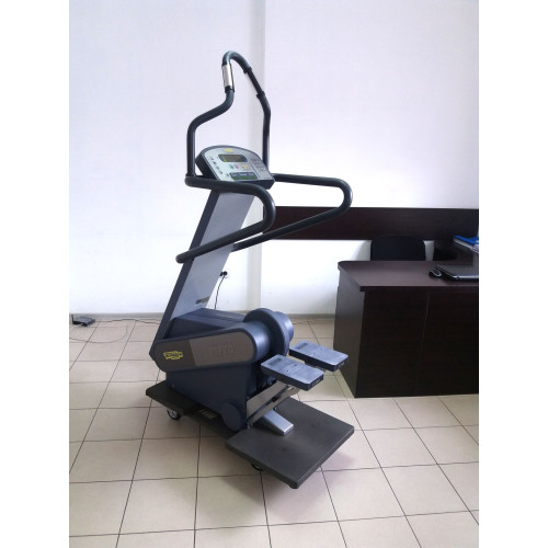 Степпер  Technogym XT PRO (Б/У) - фото №4